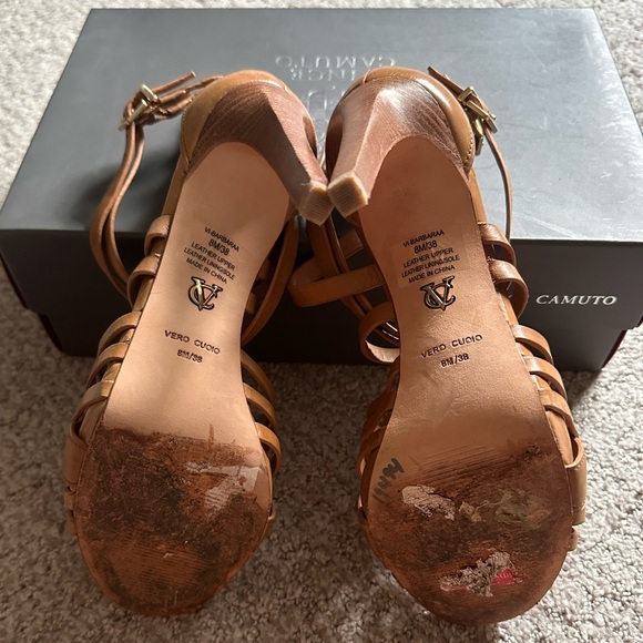 VC Signature by Vince Camuto- size 8 - Picture 3 of 4